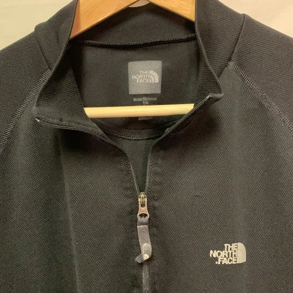The North Face Mens Black Vapor Wick 1/4 Zip LS Pullover Sweatshirt Size L